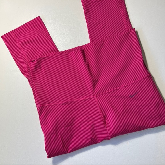 Nike Fold Over Top High Waistband Punk Yoga Workout Capris - Picture 2 of 8